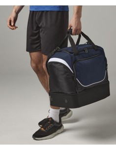 Q-QS285-Pro Team Hardbase Holdall 2